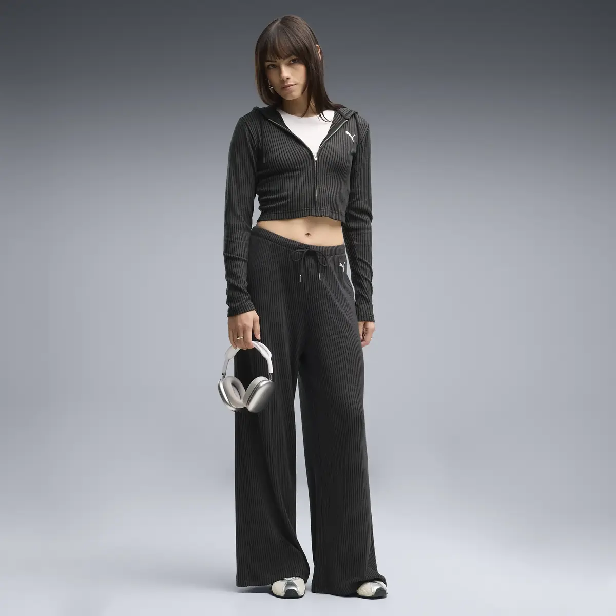 PUMA ESS Ribbed Pants Siyah Kadın Eşofman Altı