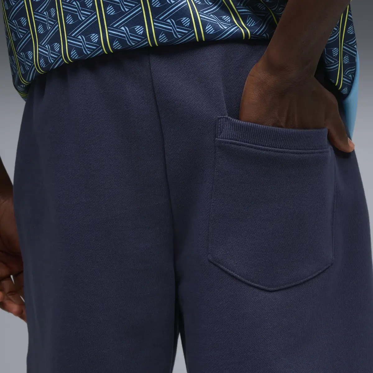 Puma SELECT Essentials Shorts Lacivert Erkek Şort