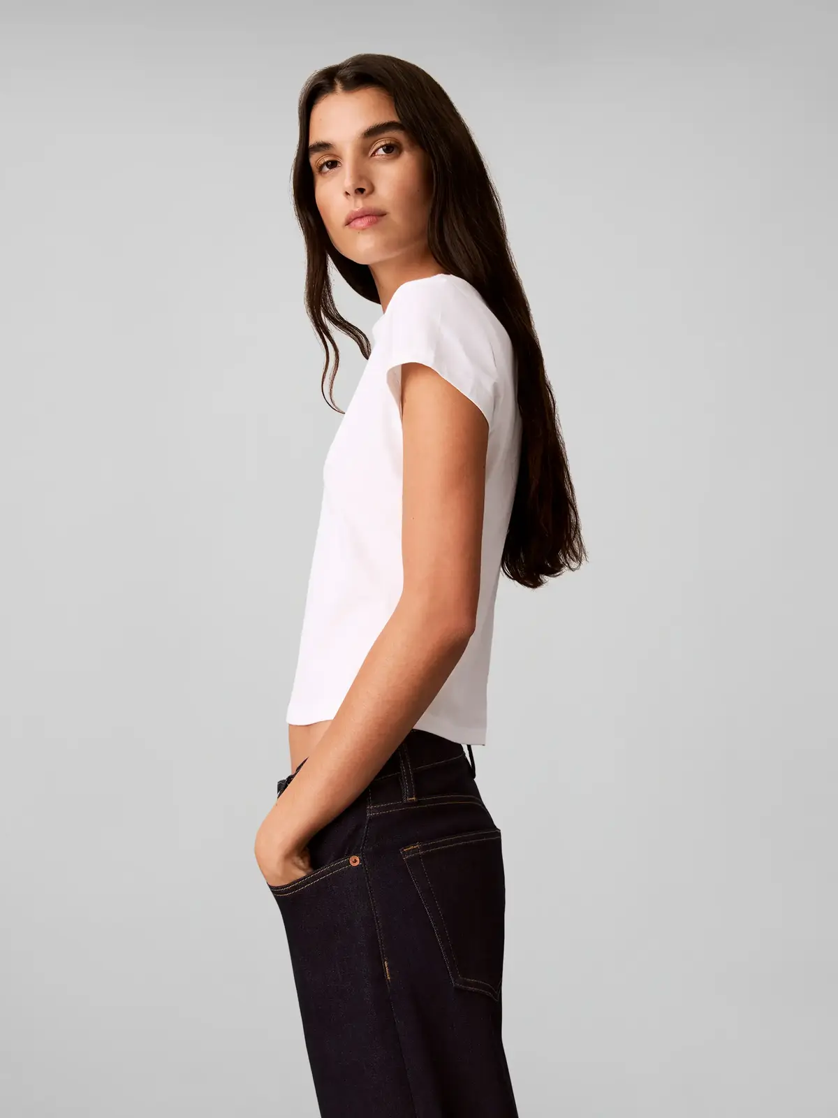 Calvin Klein SS SLIM FIT BABY MON, YAF Beyaz Kadın T-Shirt