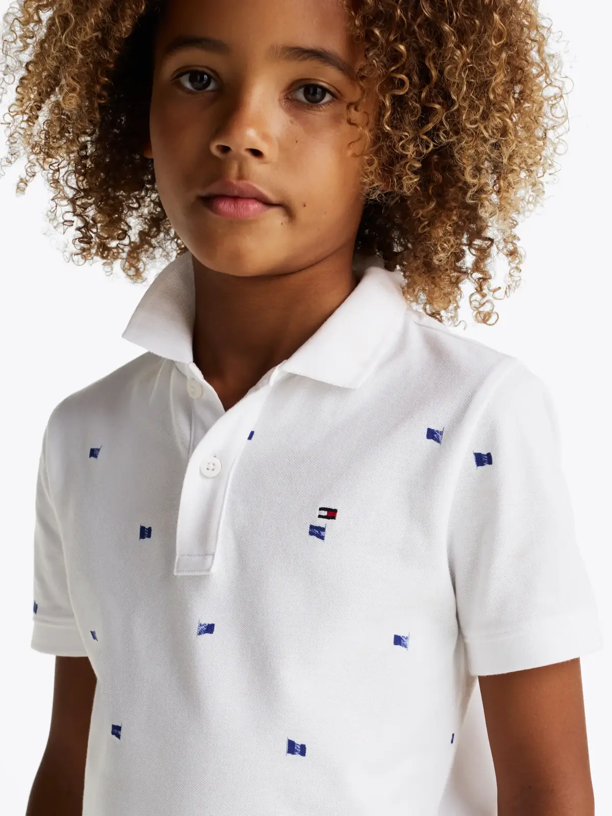 Tommy Hilfiger FLAGS PRINTED REG PO, YBR Beyaz Erkek Çocuk T-Shirt & Polo