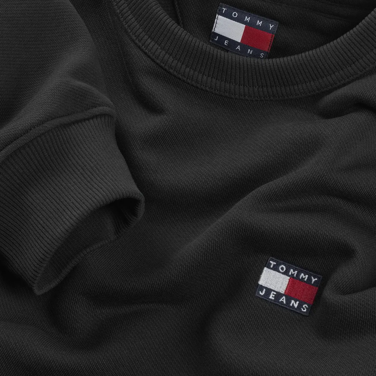 Tommy Hilfiger TJW BXY BADGE CREW, BDS Siyah Kadın Sweatshirt