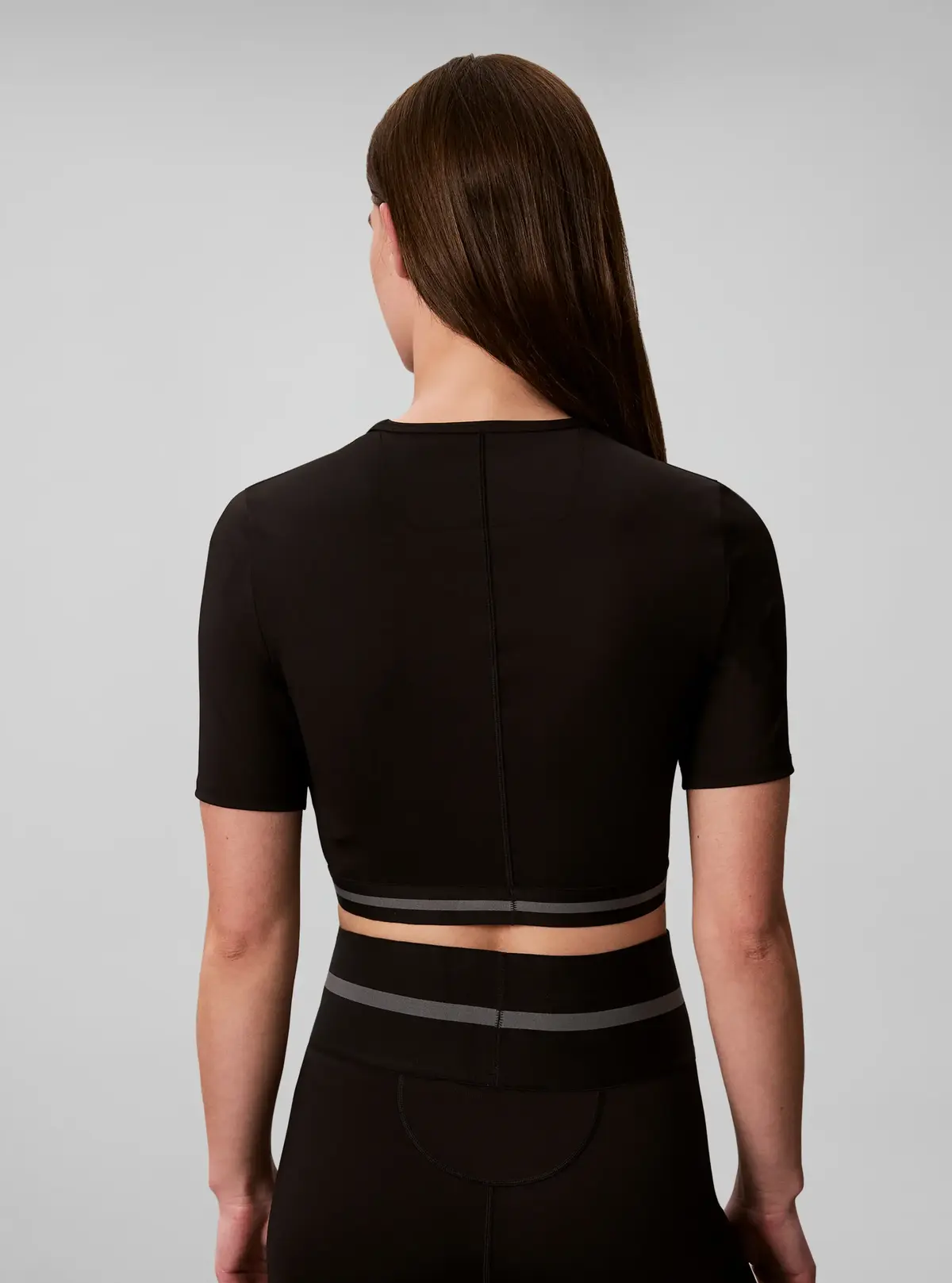 Calvin Klein ICON SPORT SS TEE WI, UB1 Siyah Kadın T-Shirt