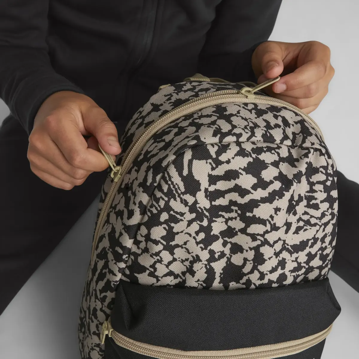 PUMA Phase Small Backpack Kahverengi Sırt Çantası