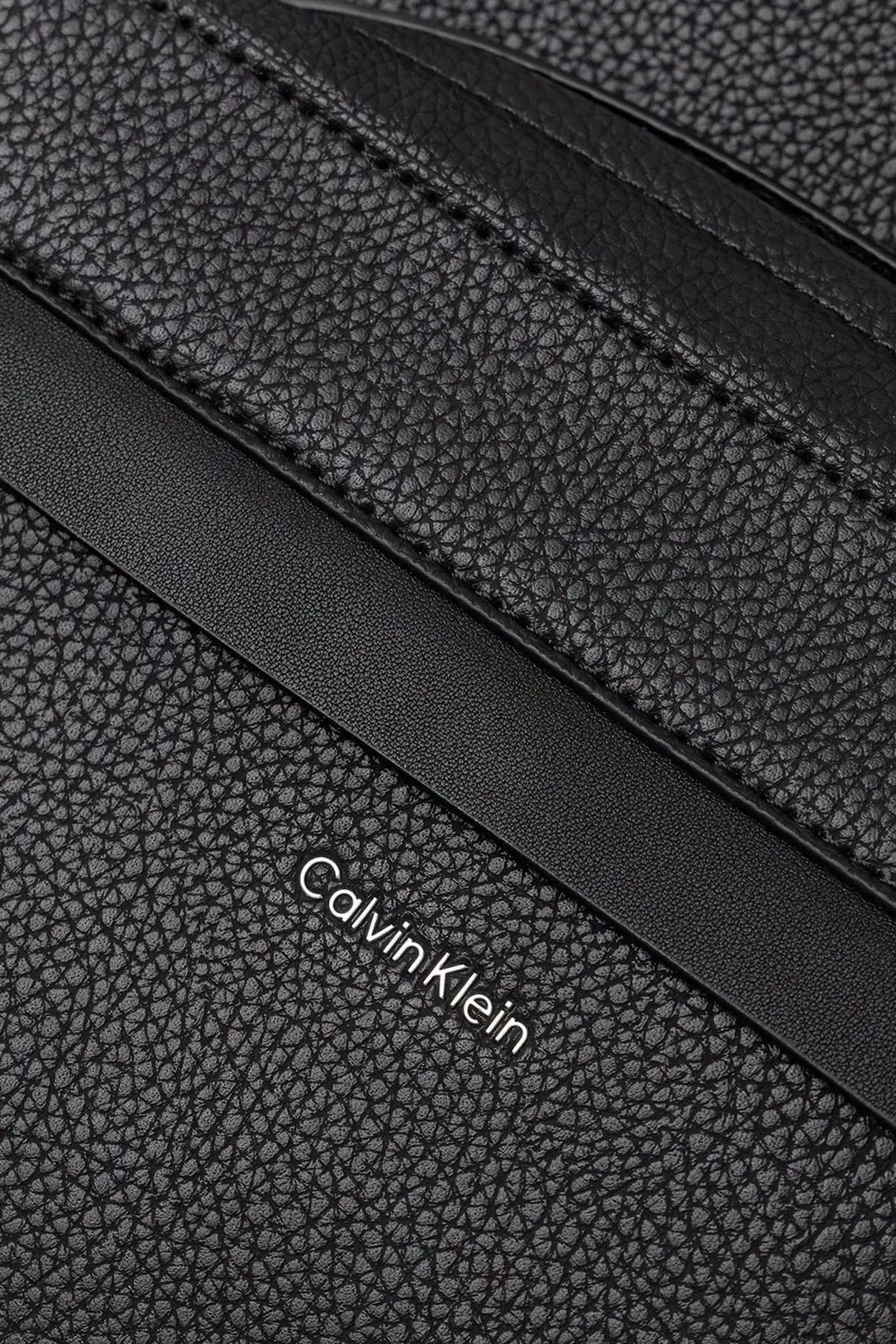 Calvin Klein CK MUST ROUND BACKPACK Siyah Erkek Sırt Çantası Calvin Klein CK MUST ROUND BACKPACK Siyah Erkek Sırt Çantası