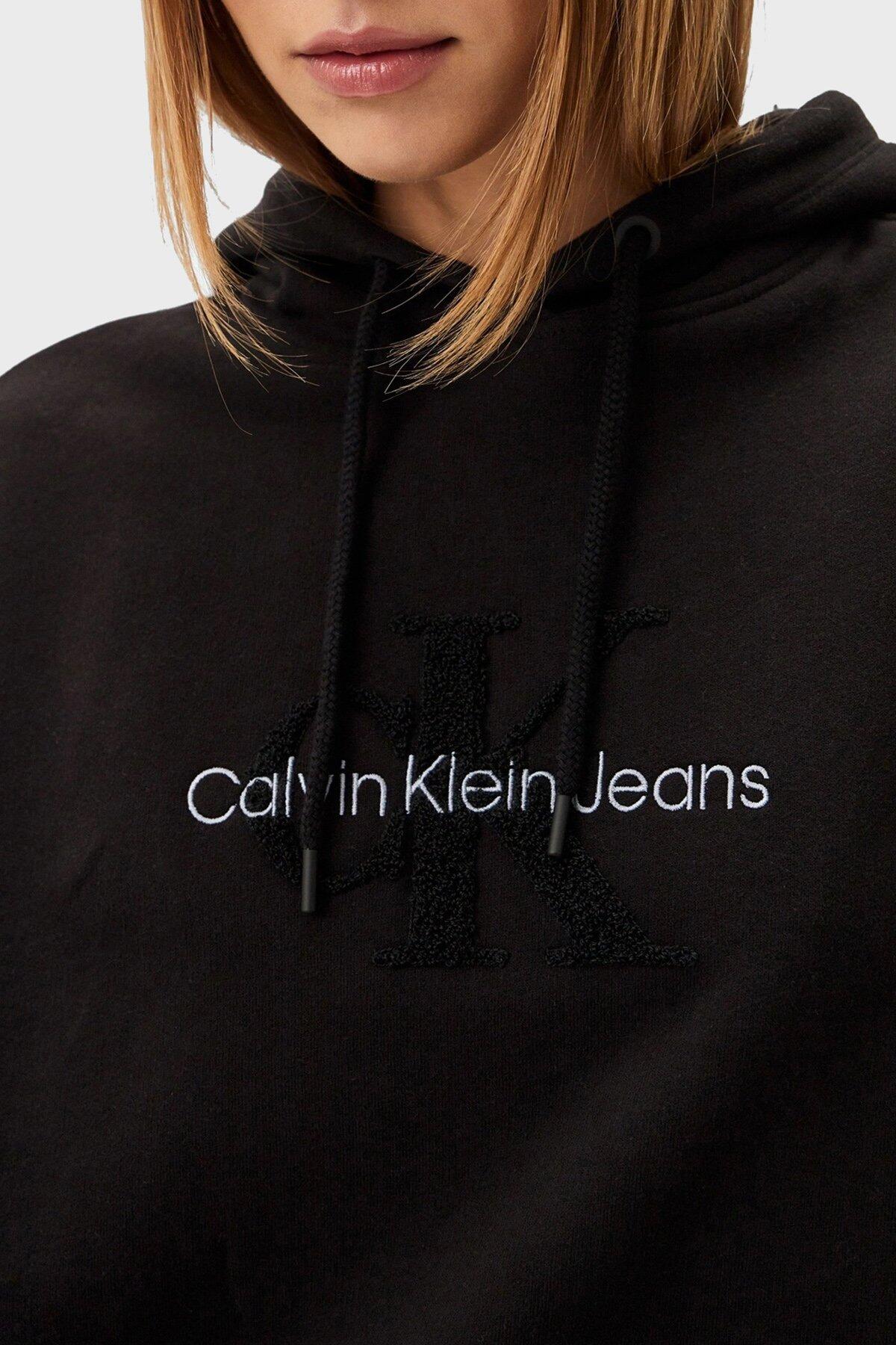 Calvin Klein CHENILLE MONOLOGO HO, BEH Kadın Siyah Sweatshirt