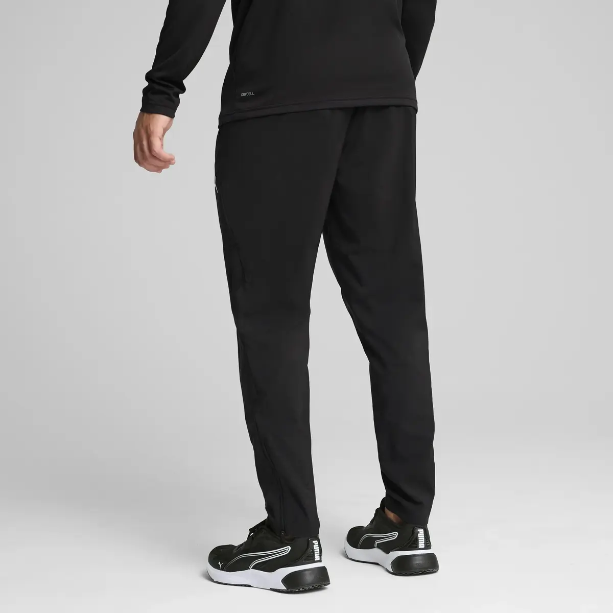 PUMA TAD ESS Woven Tapered Pant Siyah Erkek Şort