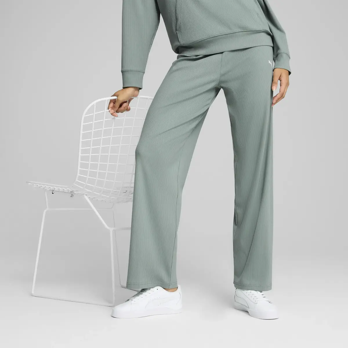 PUMA ESS ELEVATED Pant Yeşil Kadın Eşofman Altı