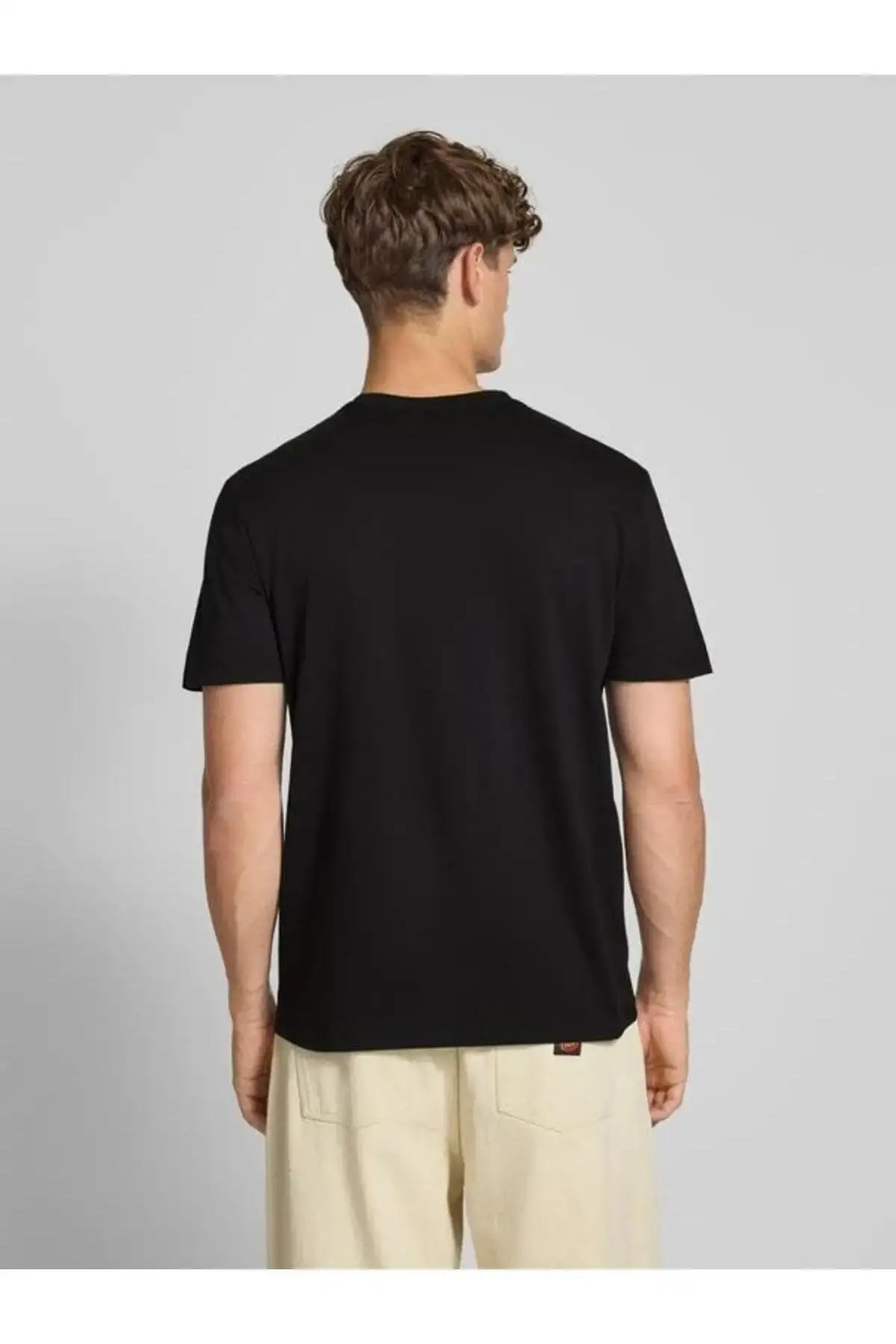 Calvin Klein SS 30s EU CALVIN LINE BOGO GRAPH Siyah Erkek Tişört Calvin Klein SS 30s EU CALVIN LINE BOGO GRAPH Siyah Erkek Tişört