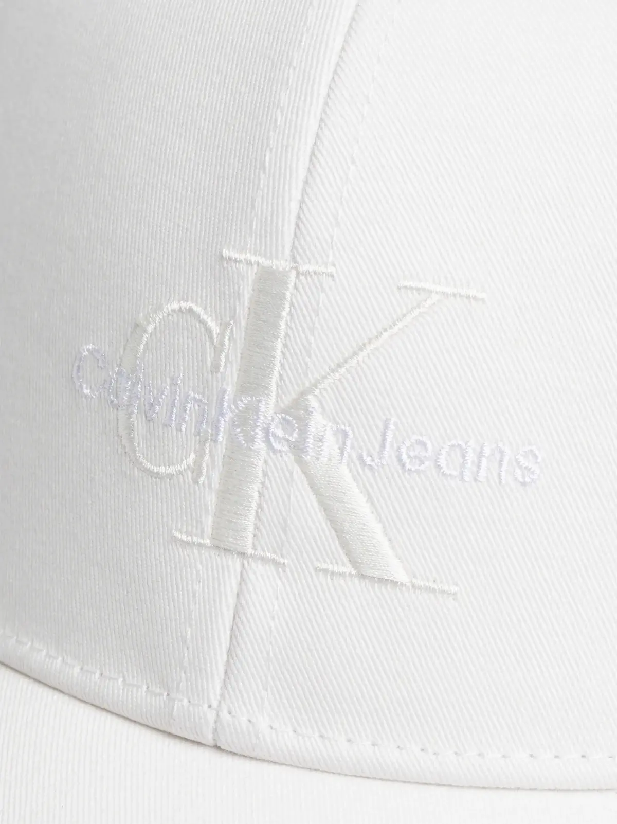 Calvin Klein MONO LOGO EMBRO CAP Kadın Beyaz Şapka