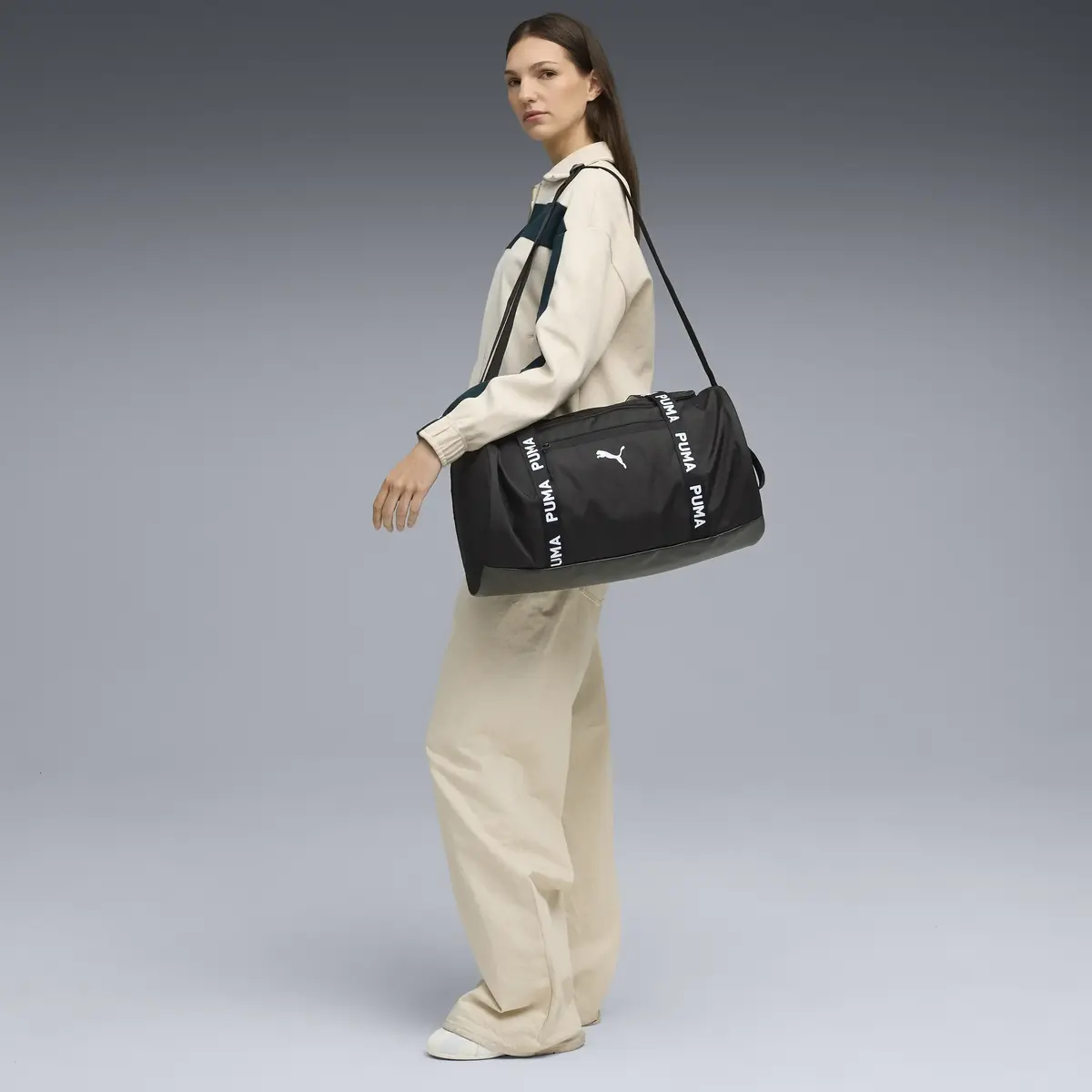 PUMA AT ESS Barrel Bag Siyah Unisex Çanta