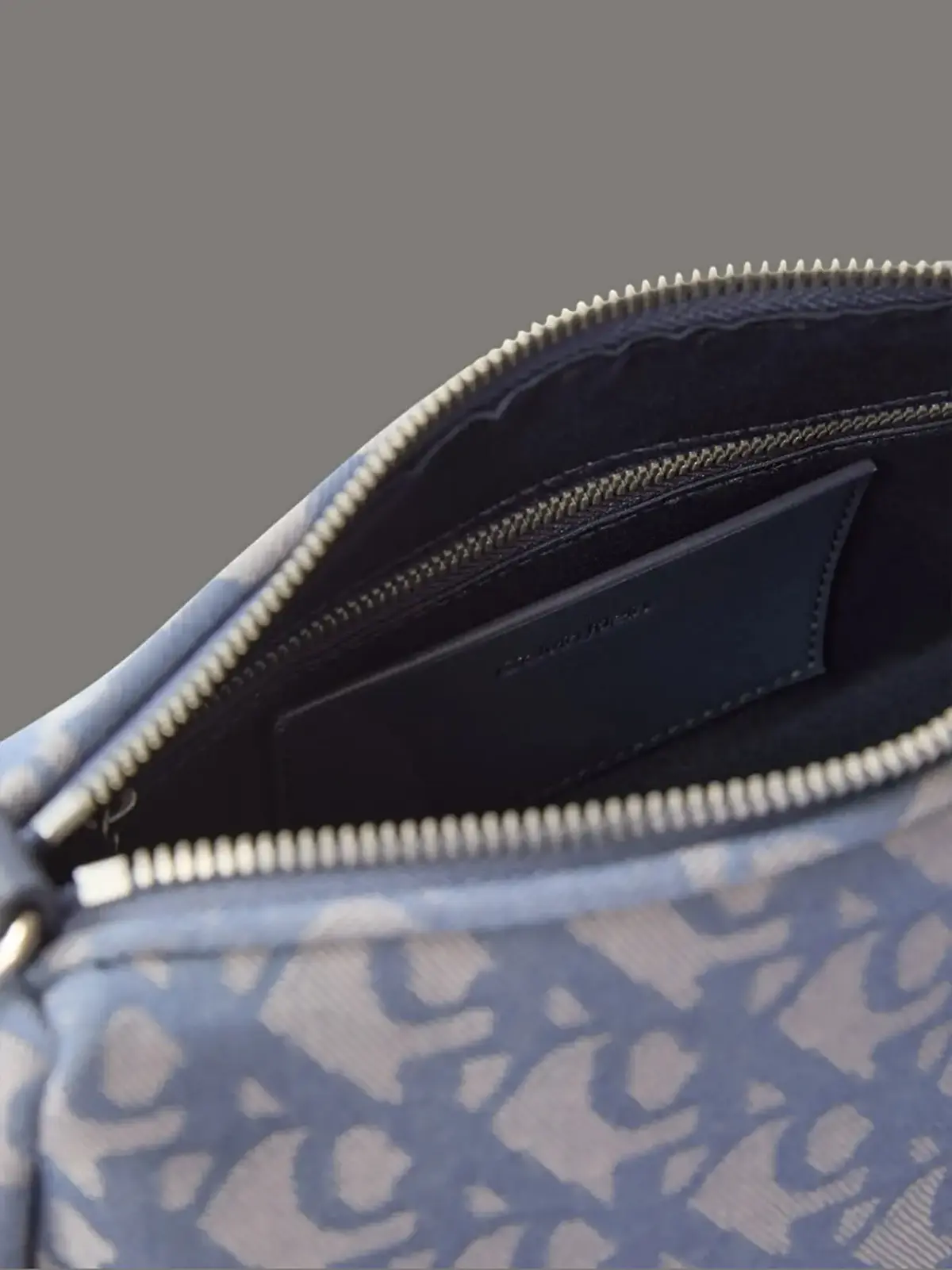 Calvin Klein CKJ MONOGRAM DROP SM SHOULDER BA Mavi Kadın El Çantası Calvin Klein CKJ MONOGRAM DROP SM SHOULDER BA Mavi Kadın El Çantası
