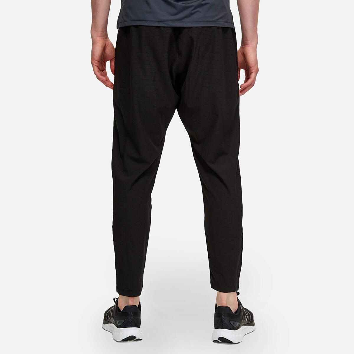 New Balance MNP1446 Erkek Siyah Eşofman Altı