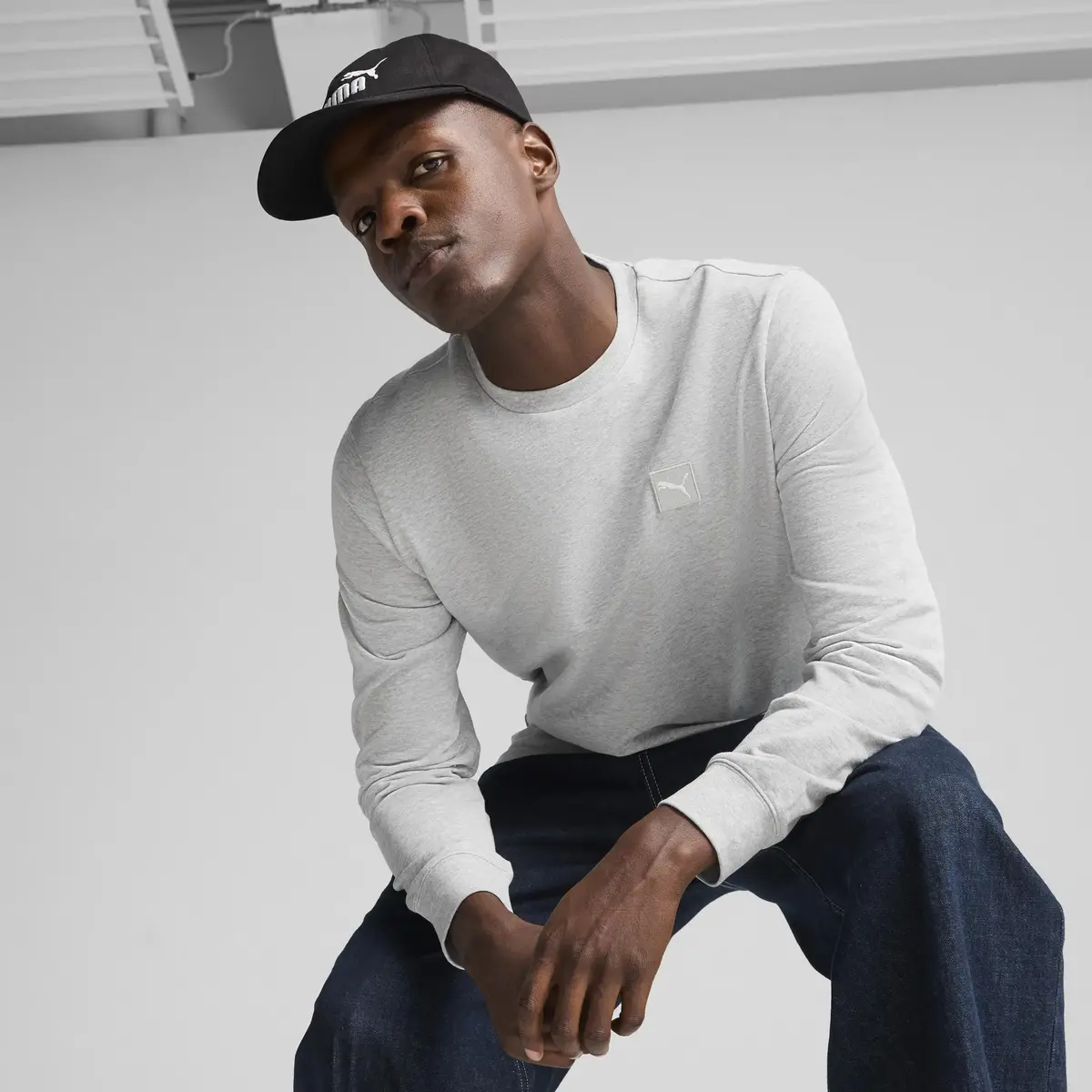 PUMA ESS ELEVATED Crew TR Gri Erkek Sweatshirt