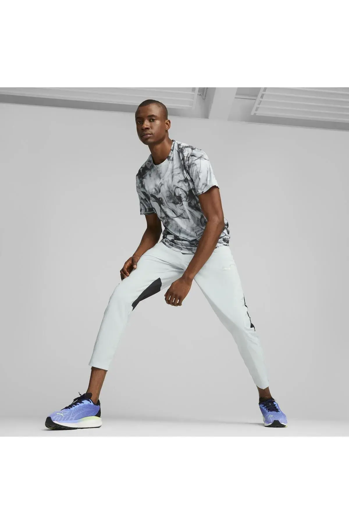 Puma RUN FAVORITE AOP GRAPHIC SS TEE Siyah Erkek T-Shirt