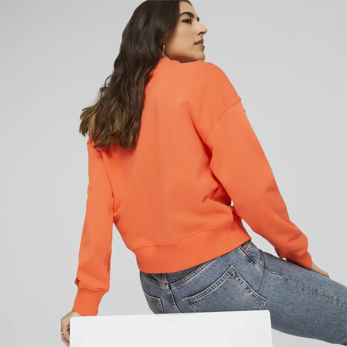 Puma CLASSICS Oversized Crew Turuncu Kadın Sweatshirt