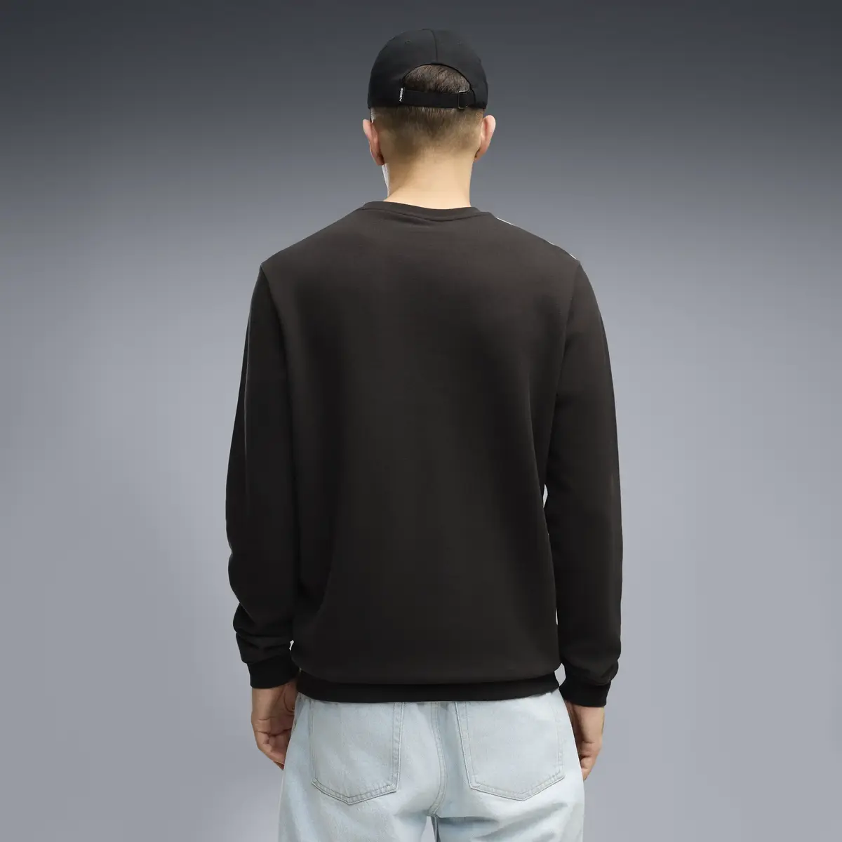 PUMA ESS ELEVATED Crew Siyah Erkek Sweatshirt