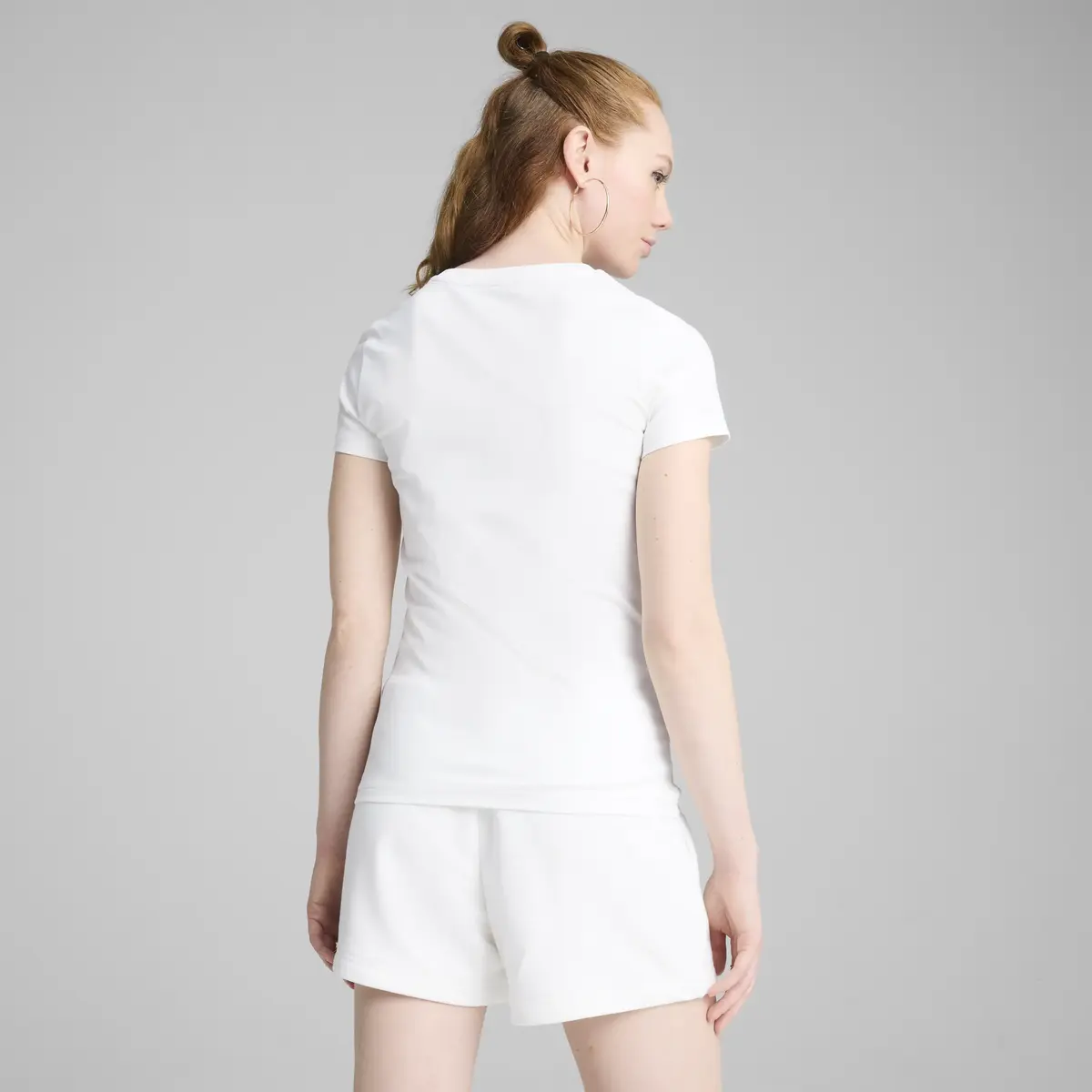 PUMA WARDROBE ESS Slim Tee Beyaz Kadın T-Shirt