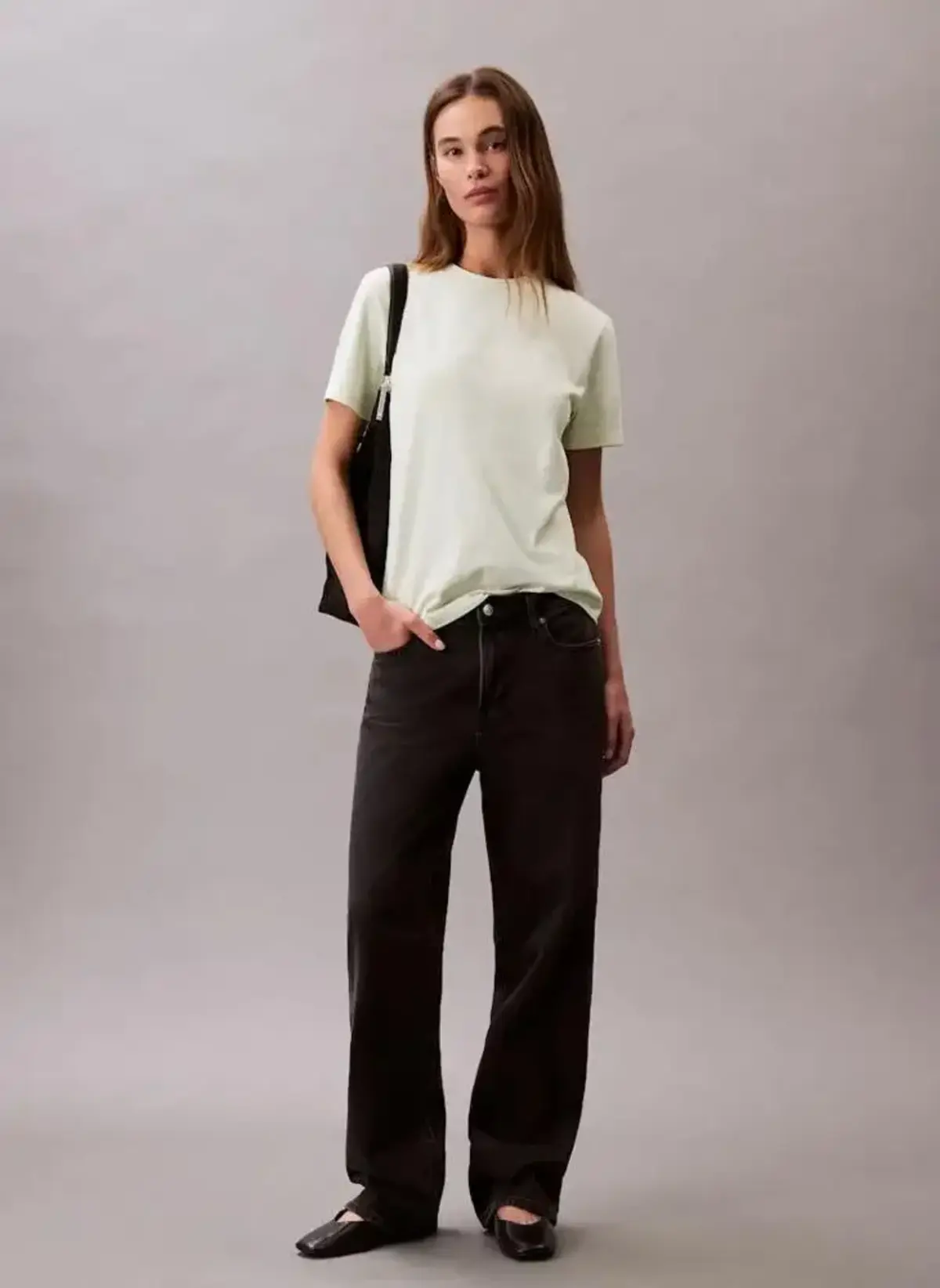 Calvin Klein A- INST. LOGO CLASSIC TEE SS Yeşil Kadın Tişört Calvin Klein A- INST. LOGO CLASSIC TEE SS Yeşil Kadın Tişört