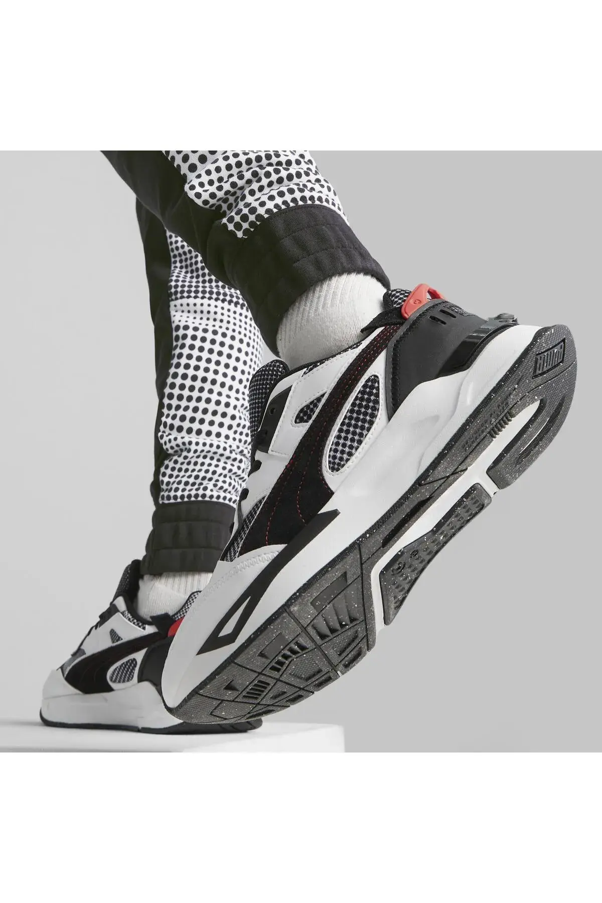 Puma Ferrari Mirage Sport Tech Camo Beyaz Erkek Günlük Spor Ayakkabı