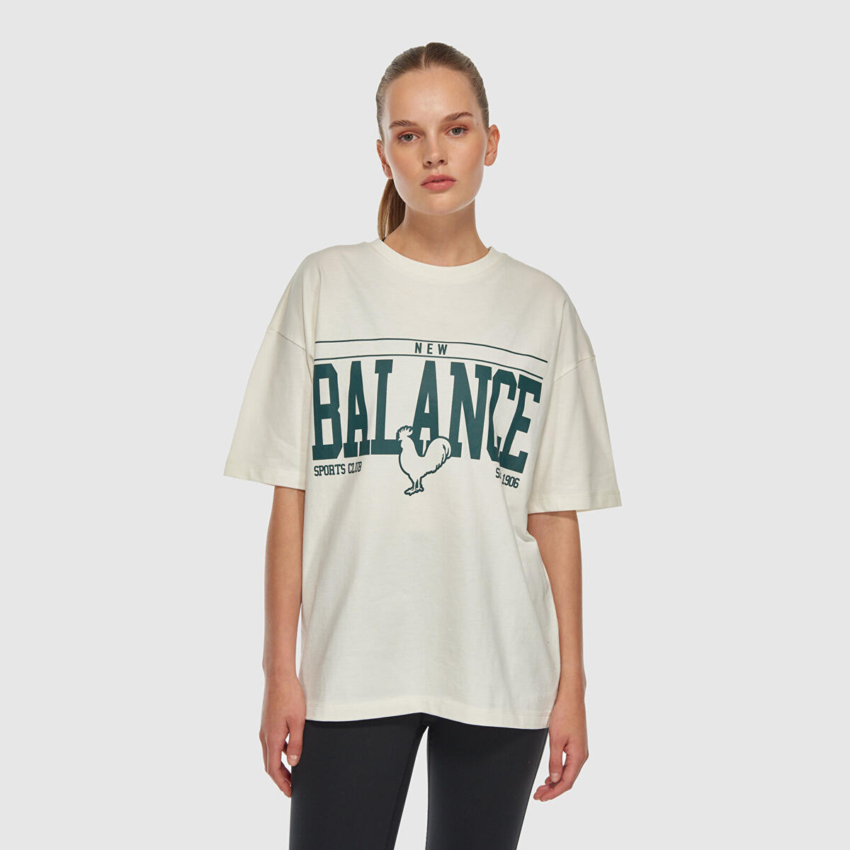 New Balance UNT3401 Kadın Krem T-Shirt