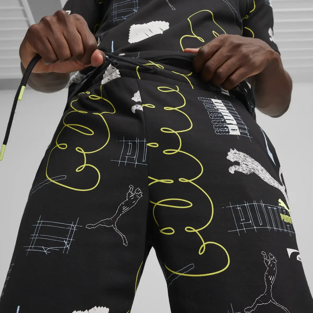 Puma BRAND LOVE Shorts Siyah Erkek Şort