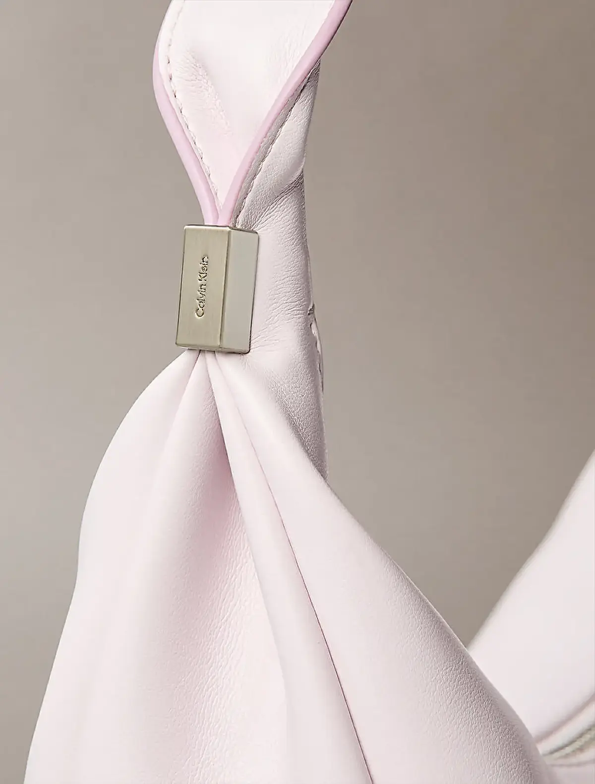 Calvin Klein PINCHED SOFT CRESCENT SM Pembe Kadın El Çantası