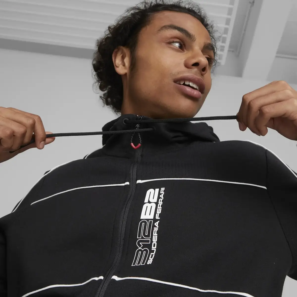 Puma Ferrari Race Hdd Sweat Jkt Siyah Erkek Fermuarlı Hoodie
