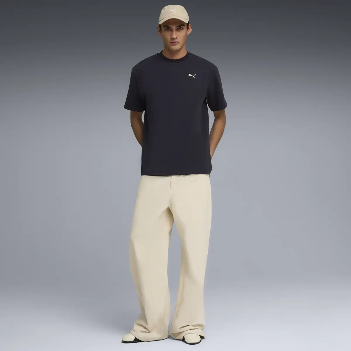 Puma ESS ELEVATED Relaxed Tee Siyah Erkek T-Shirt & Polo