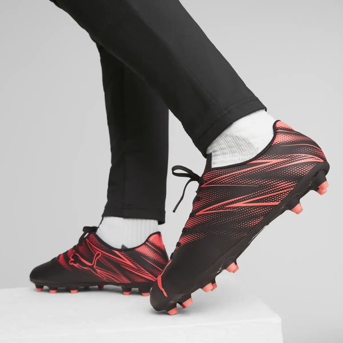 Puma ATTACANTO FG/AG Siyah Erkek Krampon