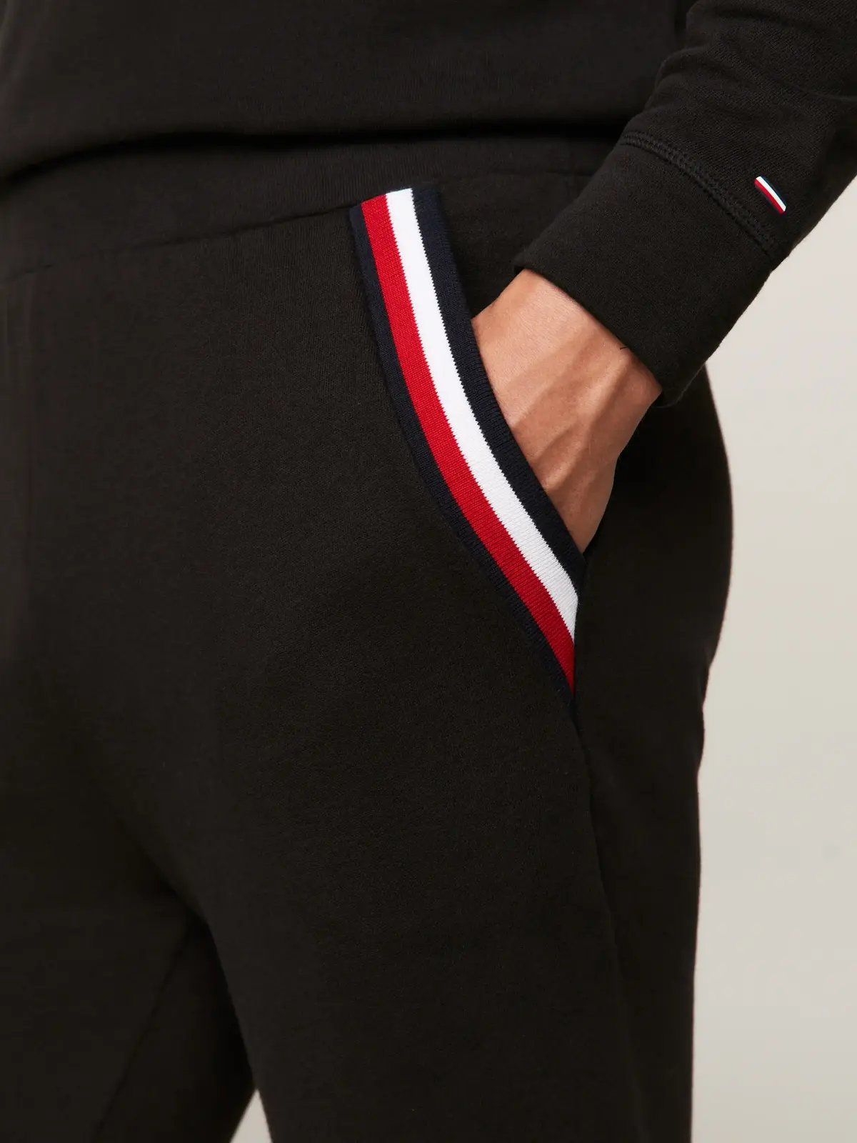 Tommy Hilfiger TRACK PANT Erkek Siyah Eşofman Altı
