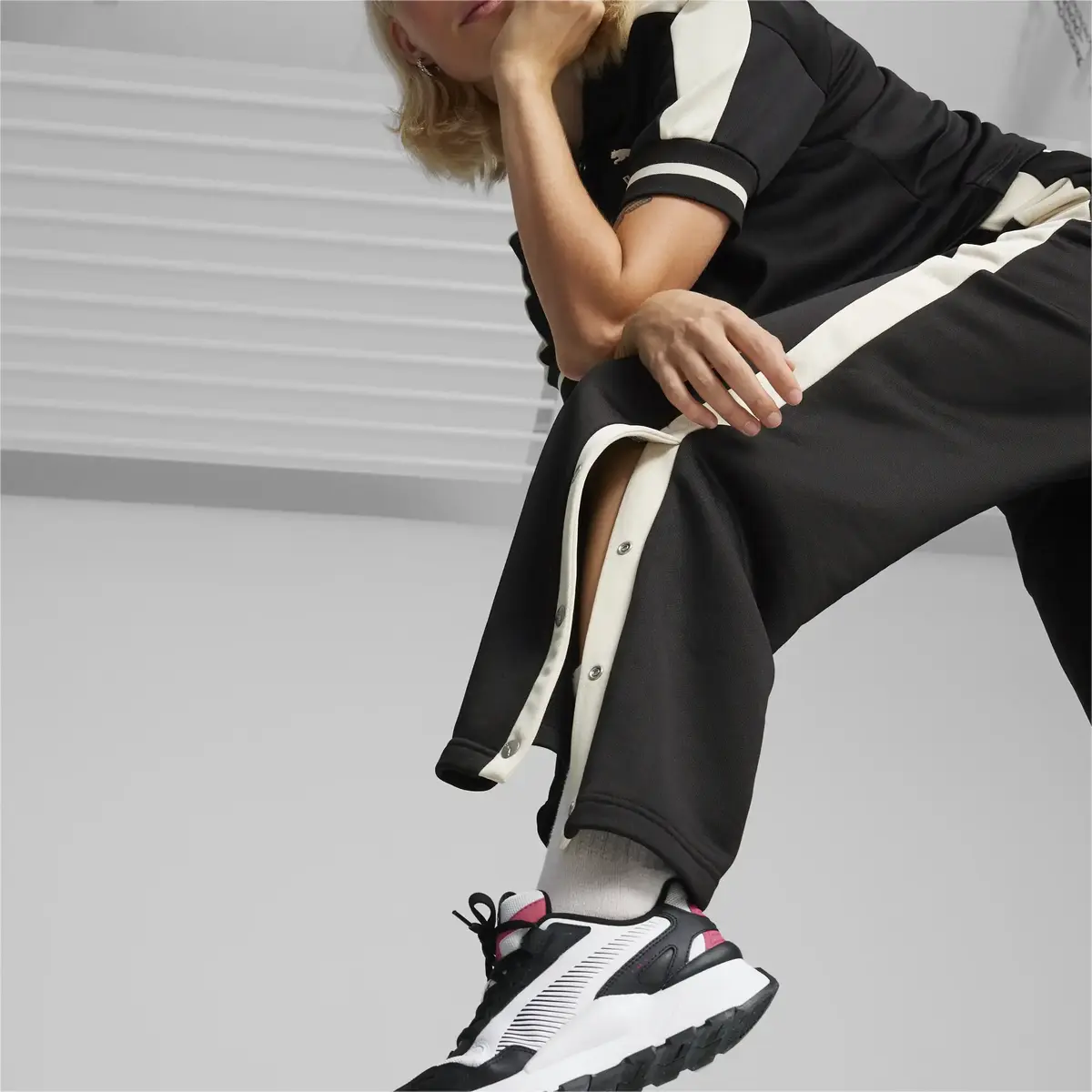 Puma T7 FOR THE FANBASE Relaxed Track Pants PT Siyah Kadın Eşofman Altı
