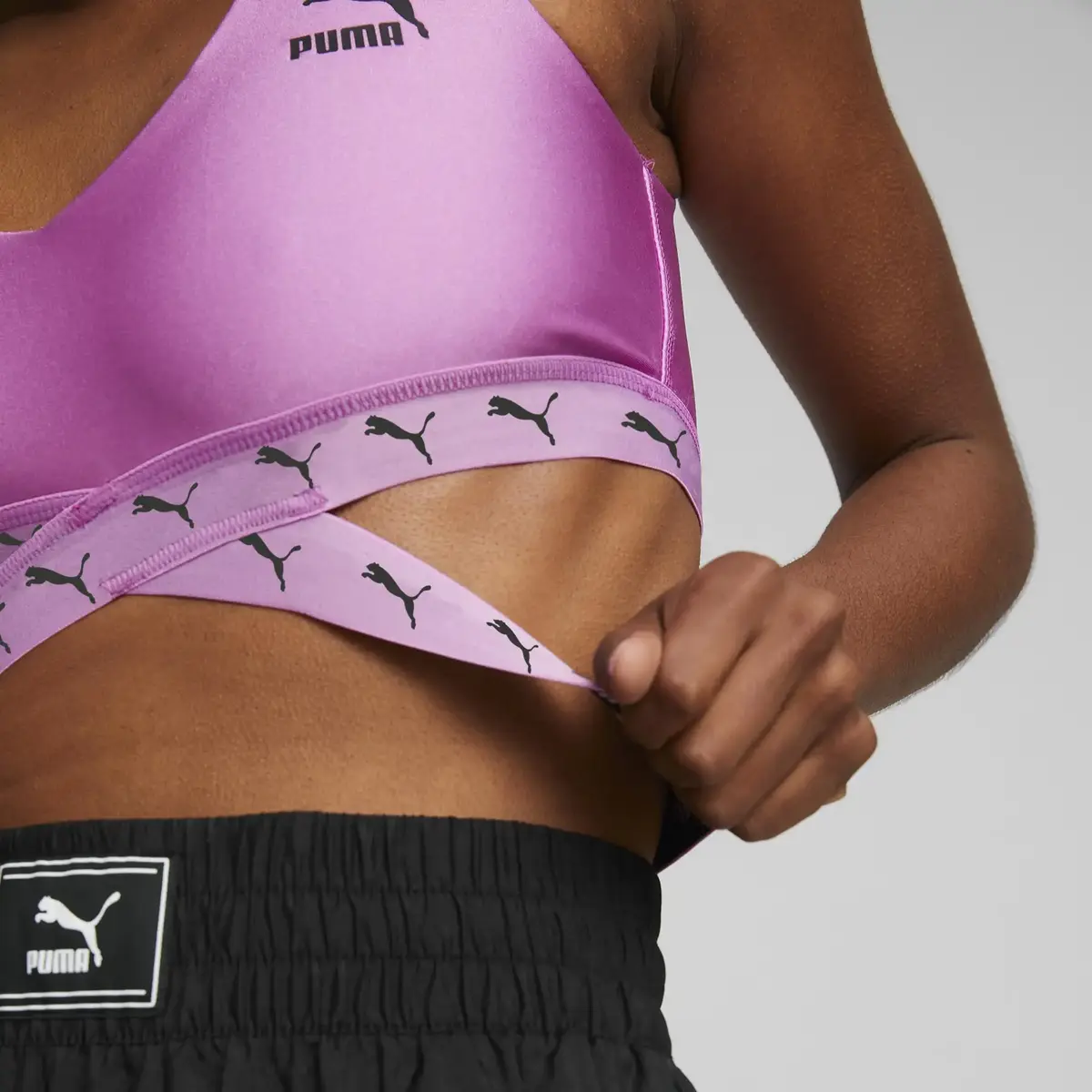 Puma Dare To Cropped Top Siyah Kadın T-Shirt
