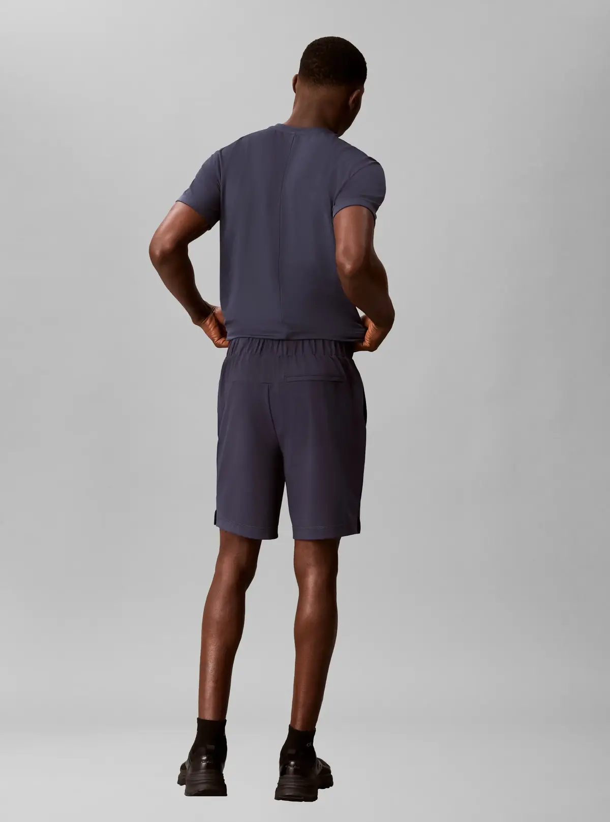 SHORT, CCI