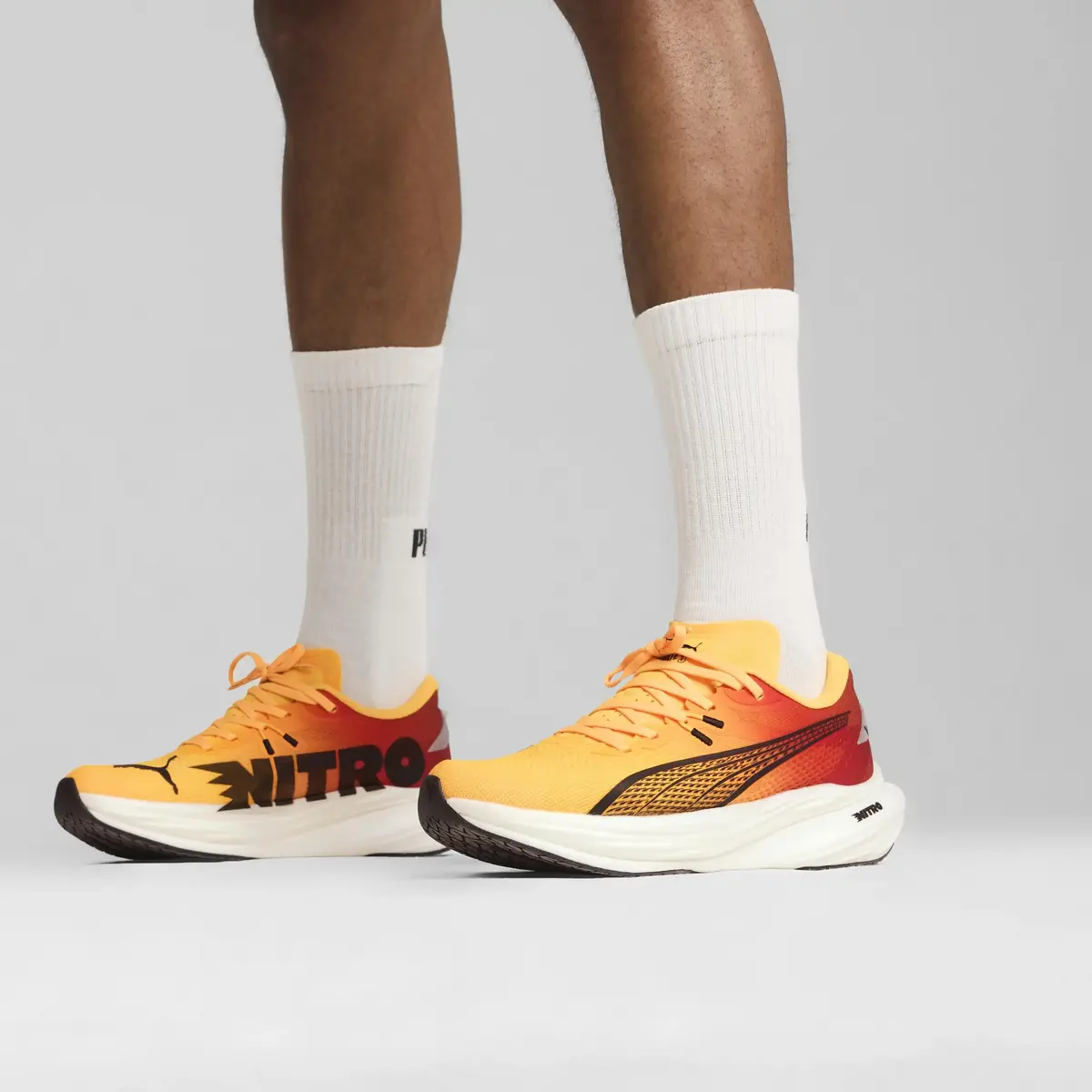 Puma Deviate NITRO 3 Turuncu Erkek Yürüyüş ve Koşu Ayakkabısı