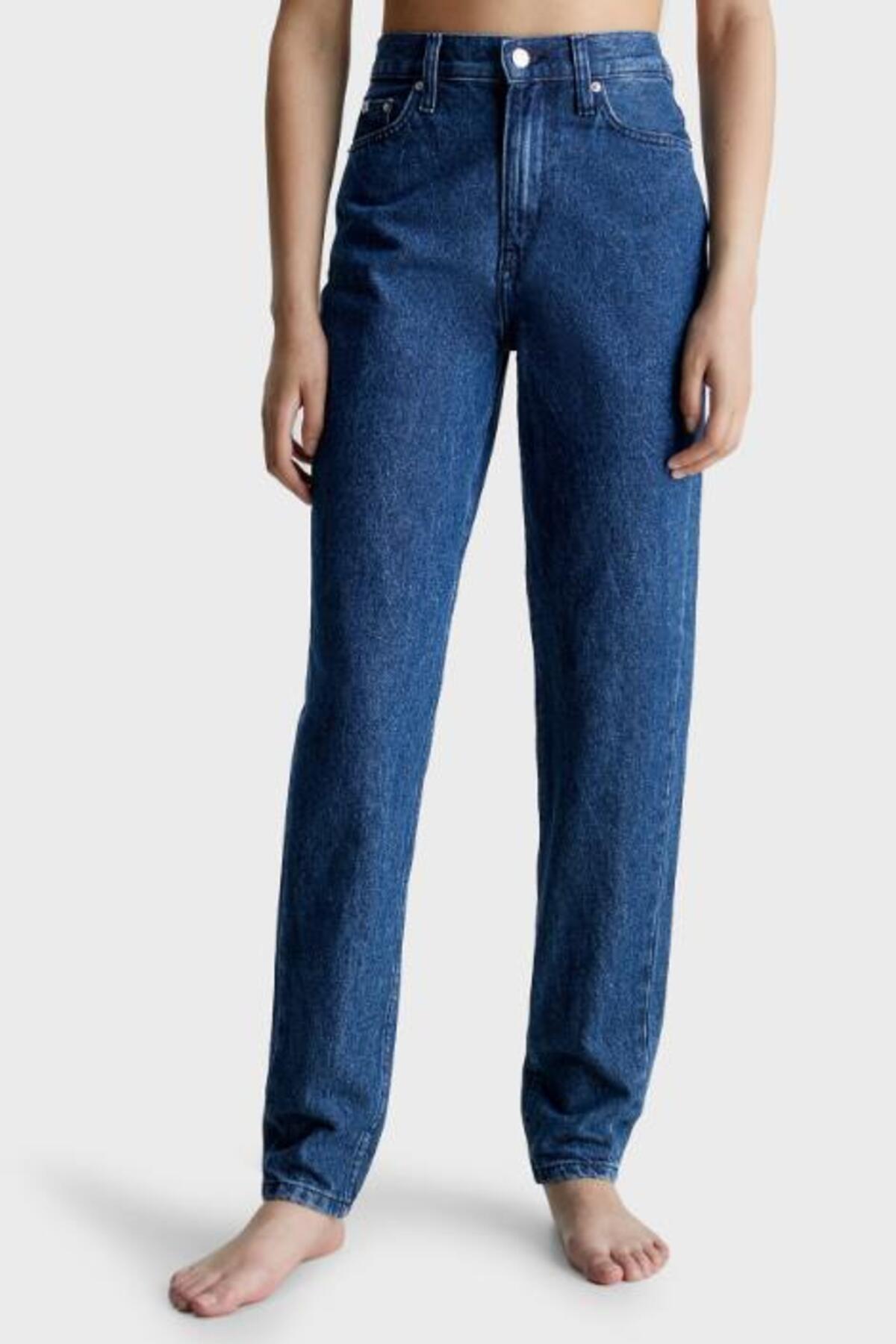 Calvin Klein MOM JEAN Kadın Mavi Kot Pantolon