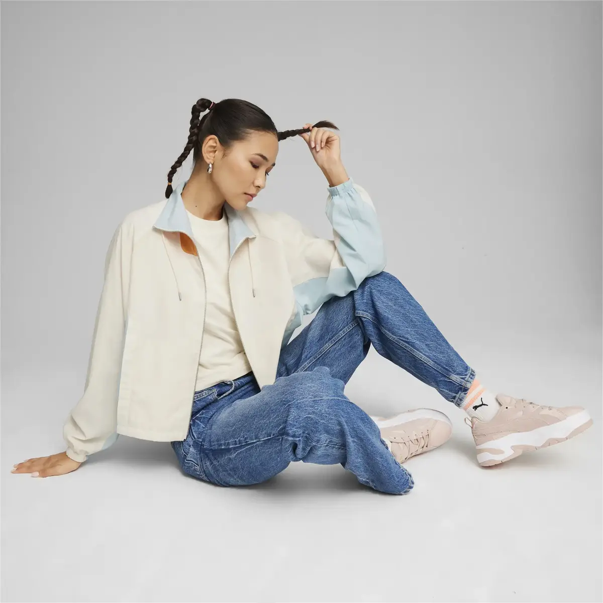 Puma INFUSE Relaxed Woven Jacket Bej Kadın Sweatshirt