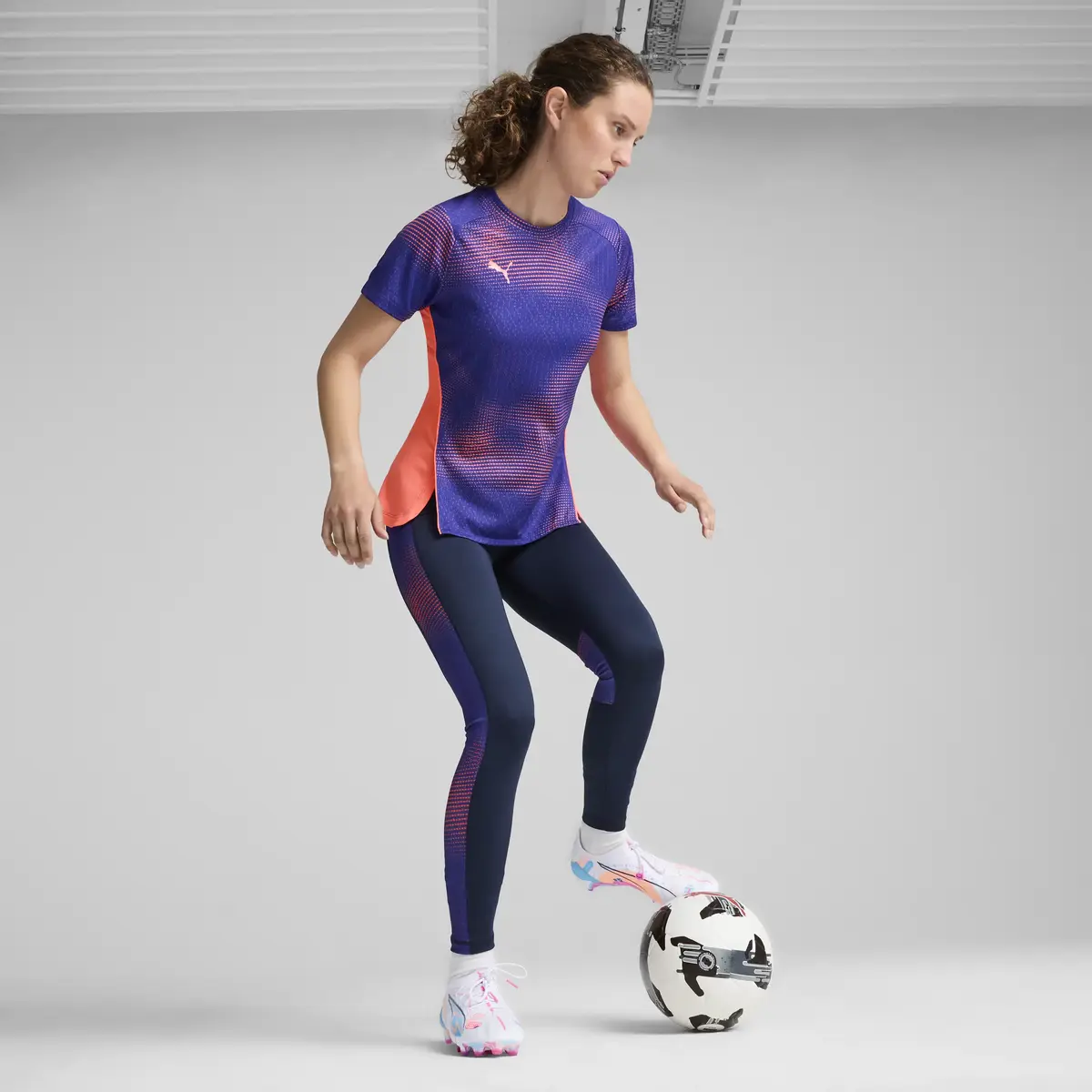 Puma ULTRA 5 ULTIMATE VOL. UP FG Beyaz Unisex Krampon