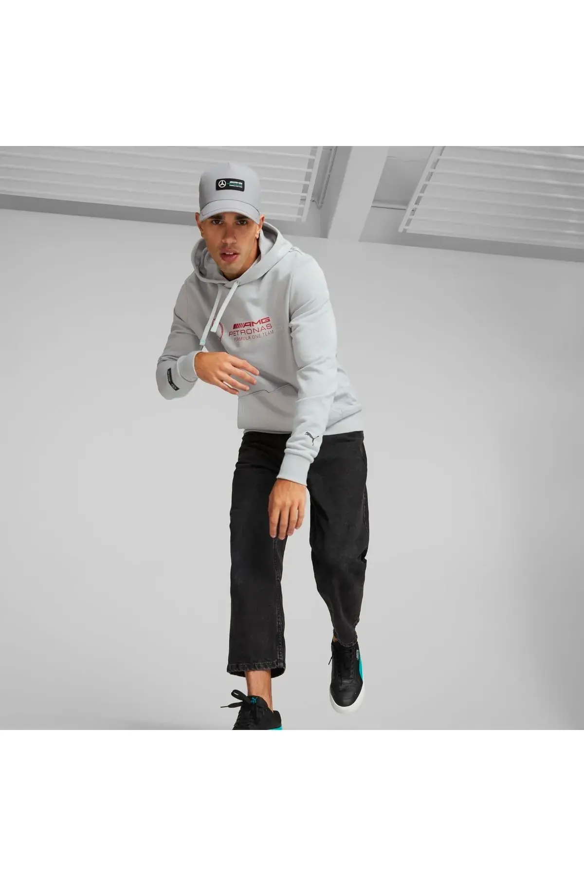 Puma MAPF1 BB Mercedes Gri Erkek Şapka