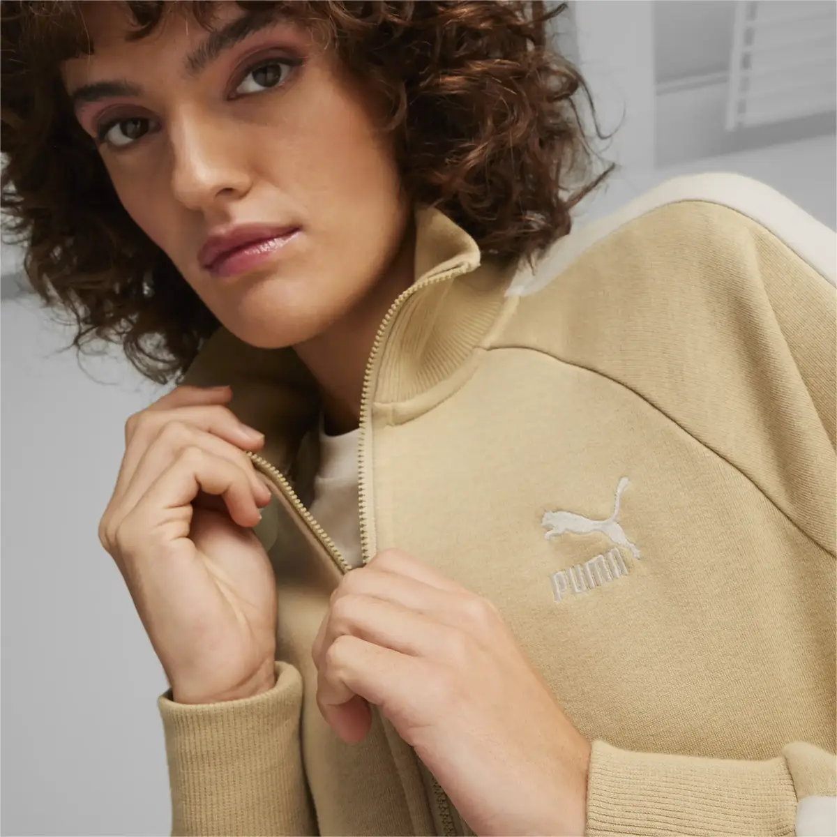 Puma ICONIC T7 Track Jacket TR (S) Açık Kahve Kadın Sweatshirt