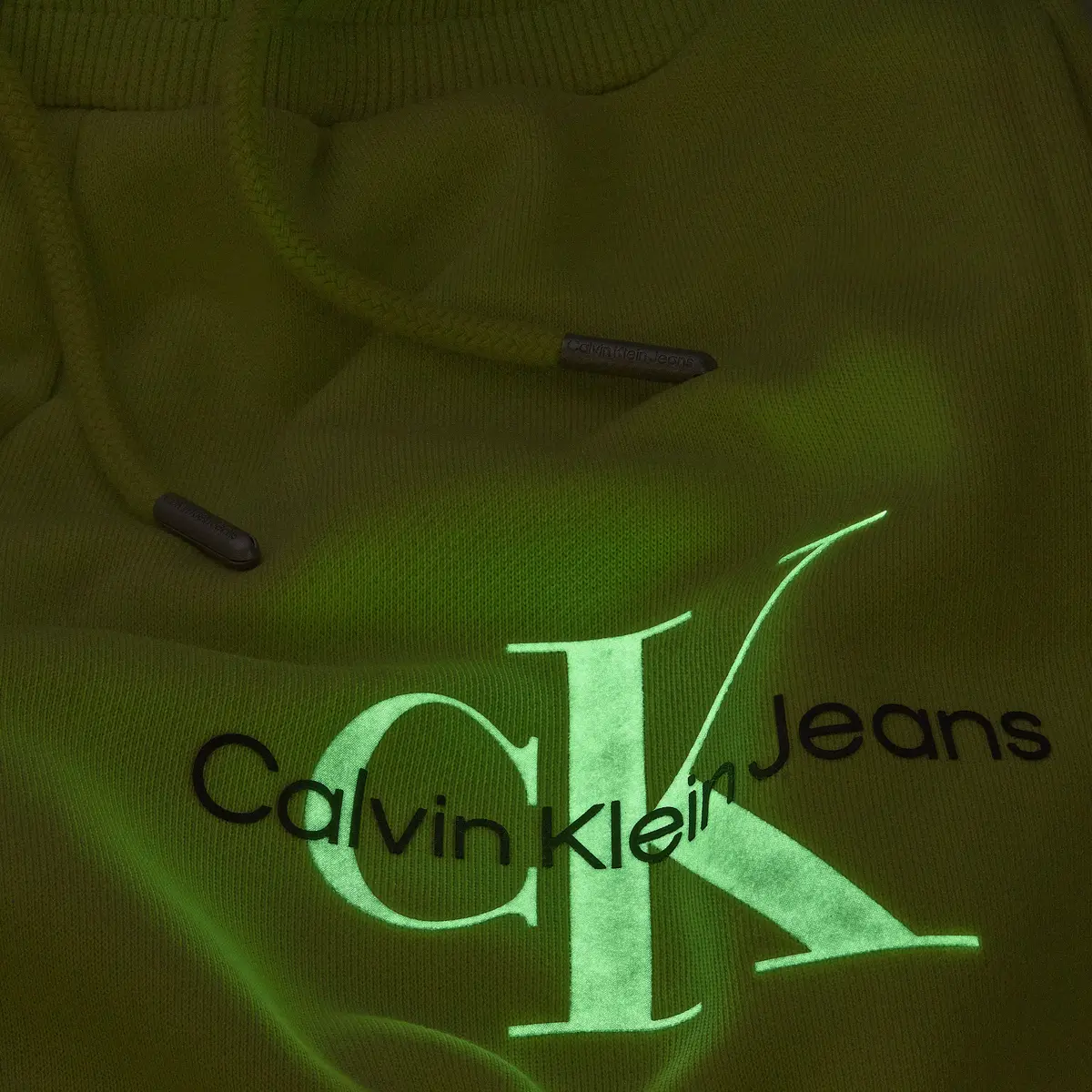 Calvin Klein GLOW IN THE DARK LOG Erkek Sarı Şort