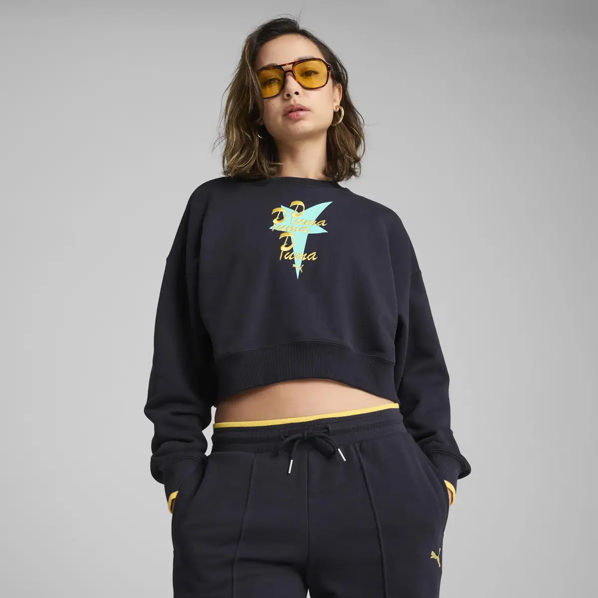 PUMA WARDROBE ESS Graphic Crew Lacivert Kadın Sweatshirt