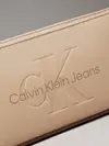 Calvin Klein SCULPTED SHOULDER PO, PBF Bej Kadın Çanta