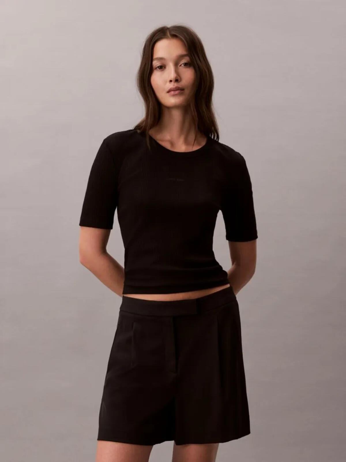 Calvin Klein HS VARIGATED RIB NAN, UB1 Siyah Kadın T-Shirt