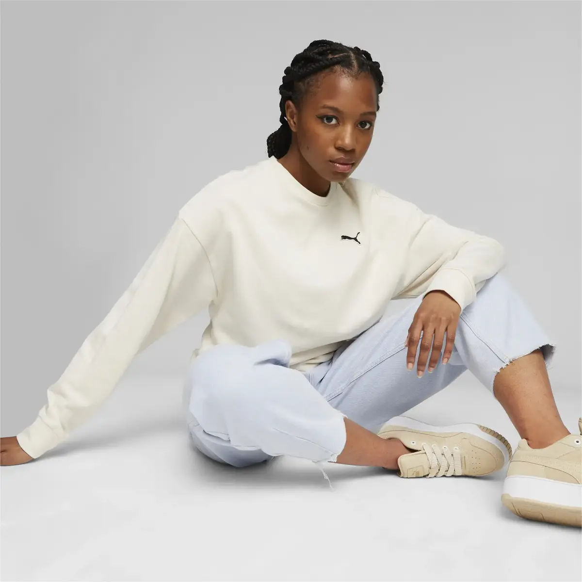Puma BETTER ESSENTIALS Crew Bej Kadın Sweatshirt