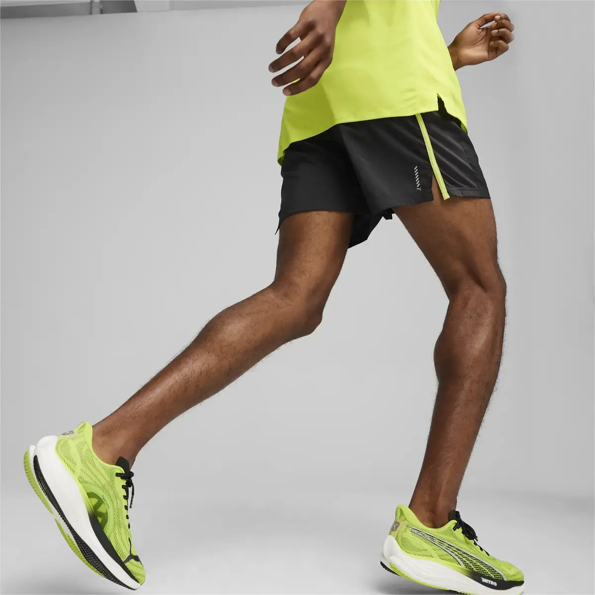 Puma RUN FAV VELOCITY 5" SHORT M Siyah Erkek Şort