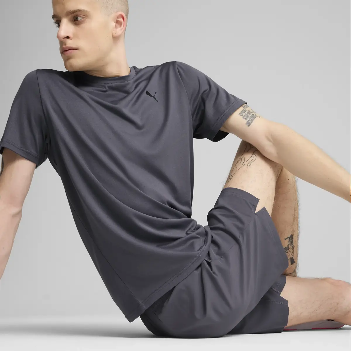 PUMA TAD ESSENTIALS 7" Wven Short Gri Erkek Şort