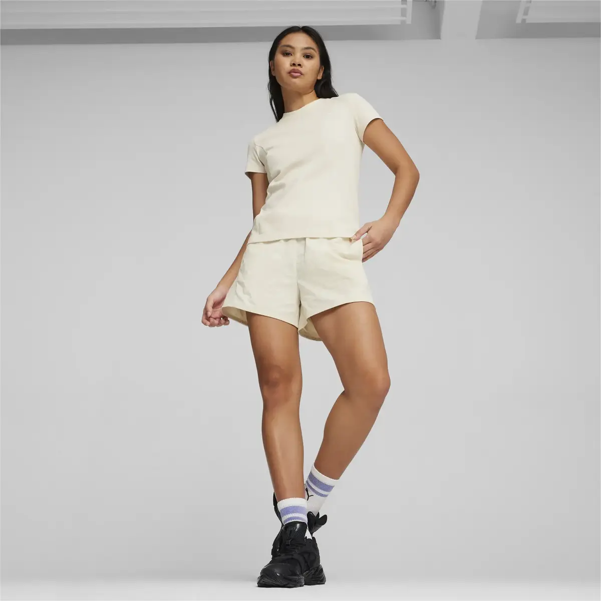 Puma YONA Tee Bej Kadın T-Shirt