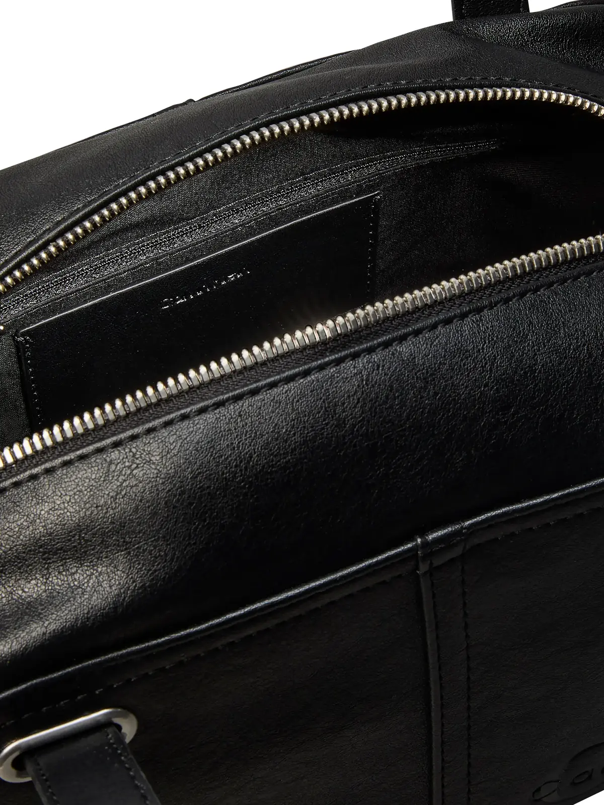 POCKETS MONOLOGO SHO, UB1