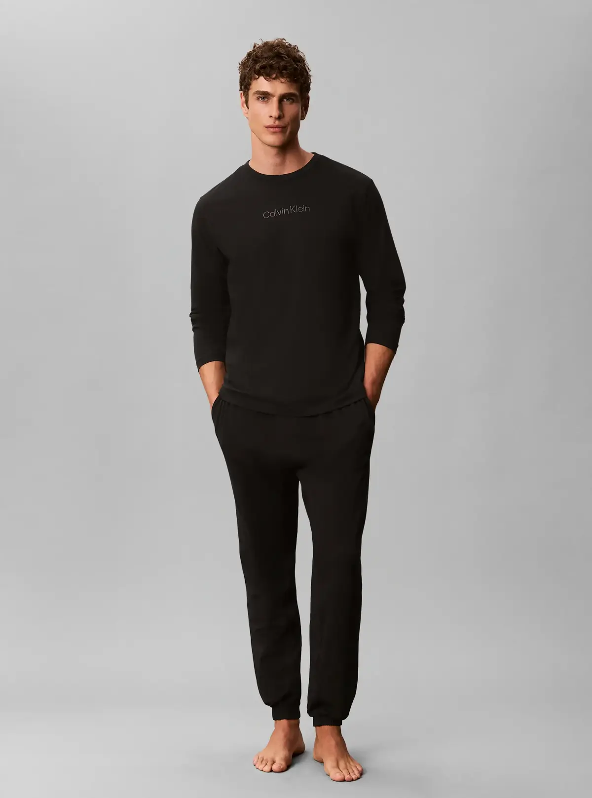 HOLIDAY LS TEE JOGGE, UB1