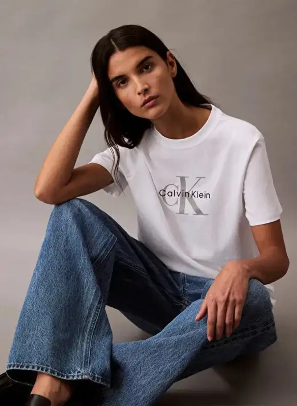 Calvin Klein HERO SS CLASSIC MONOLOGO CNECK T Beyaz Kadın Tişört